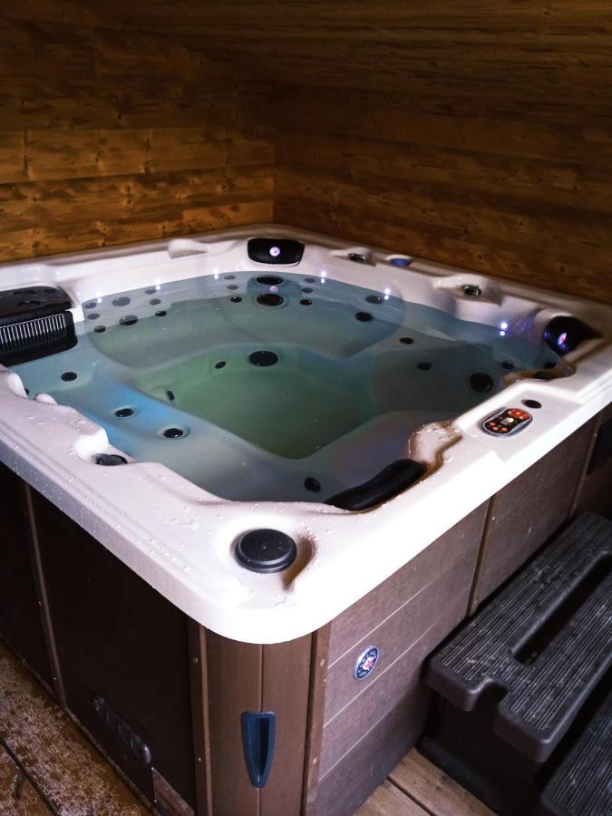 Gite Du Mas De La Finiere ,Avec Spa Interieur Châteaurenard Exteriér fotografie